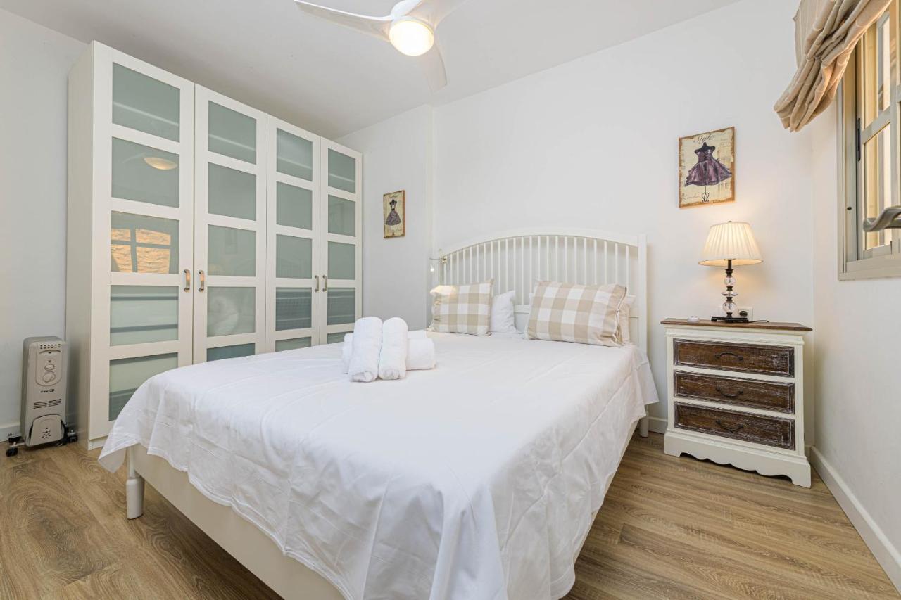 Wintowinrentals Genial Apartamento, Centrico Y Silencioso Málaga Buitenkant foto