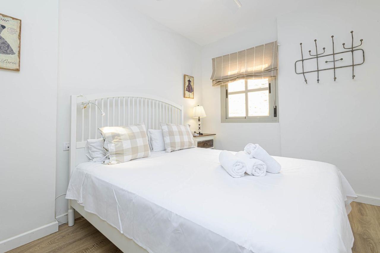 Wintowinrentals Genial Apartamento, Centrico Y Silencioso Málaga Buitenkant foto