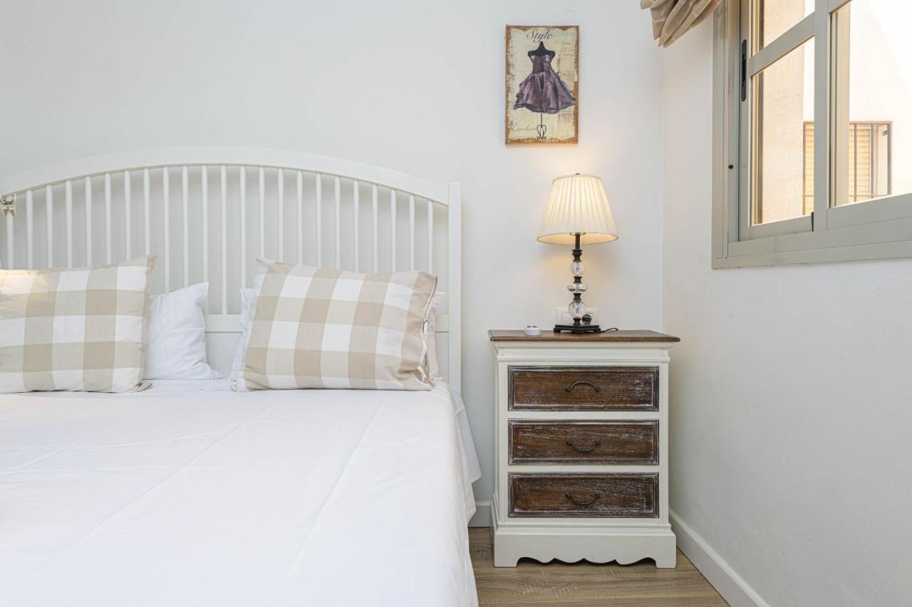 Wintowinrentals Genial Apartamento, Centrico Y Silencioso Málaga Buitenkant foto