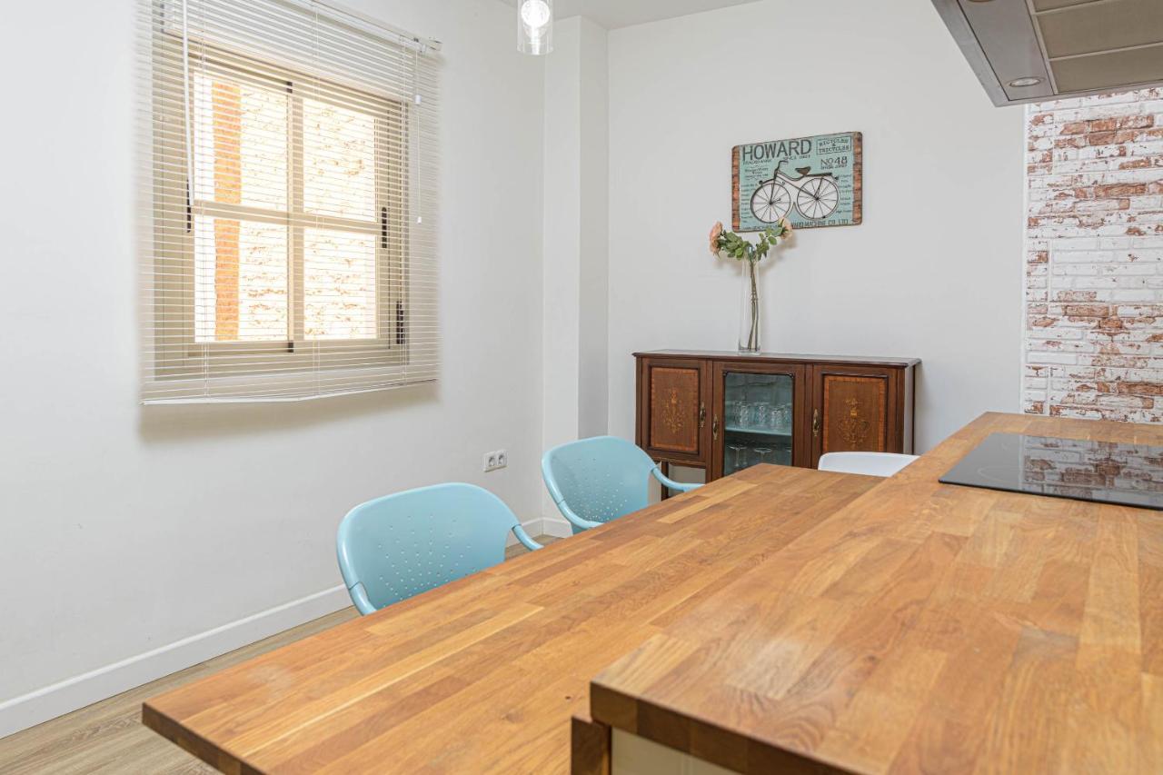 Wintowinrentals Genial Apartamento, Centrico Y Silencioso Málaga Buitenkant foto