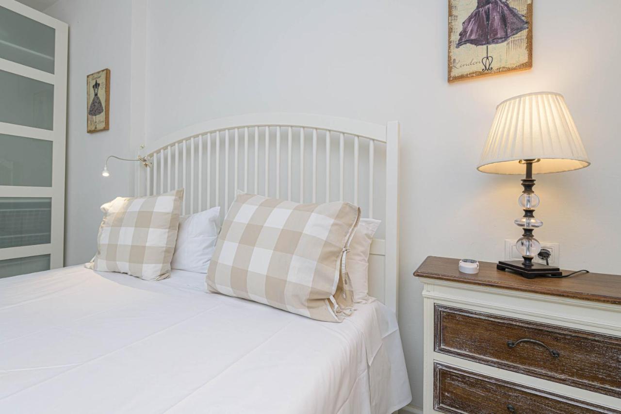 Wintowinrentals Genial Apartamento, Centrico Y Silencioso Málaga Buitenkant foto